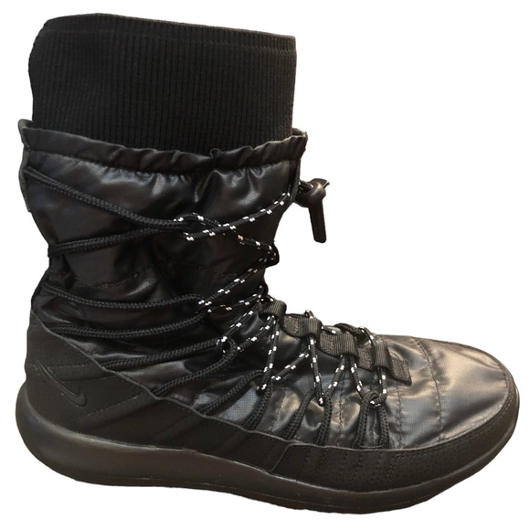 Womens Nike Roshe Two High Winter Sneakerboot - Picture 8 of 13